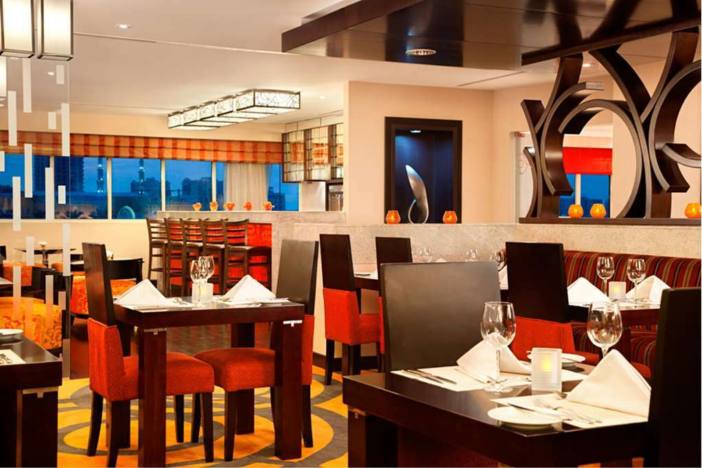 Doubletree By Hilton Ras Al Khaimah Restaurant photo